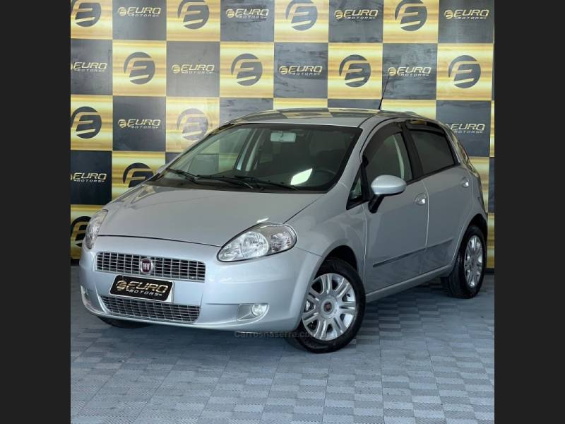 FIAT - PUNTO - 2009/2010 - Prata - R$ 34.900,00