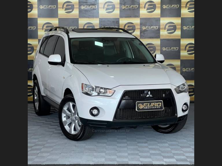 MITSUBISHI - OUTLANDER - 2010/2010 - Branca - R$ 62.900,00