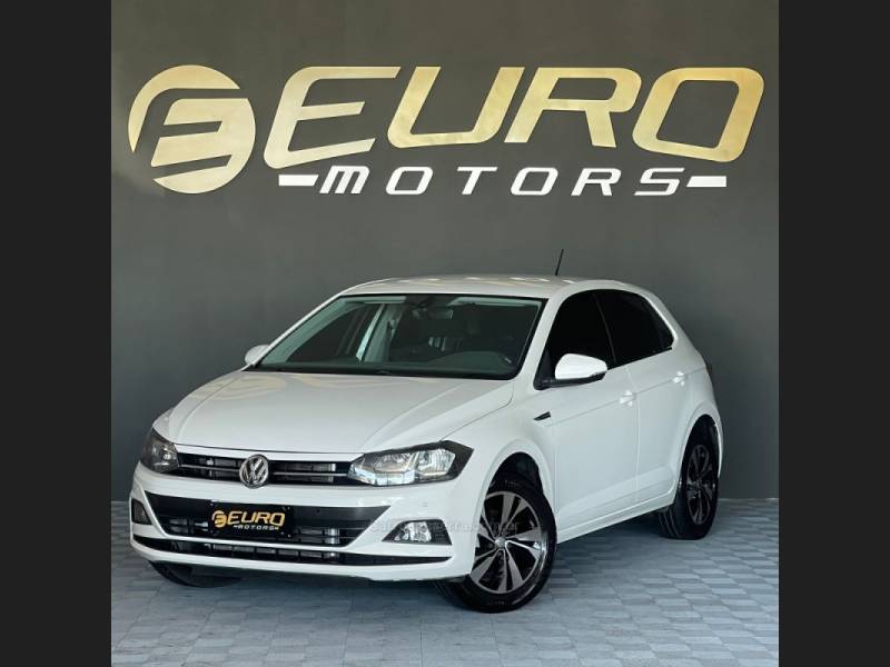 VOLKSWAGEN - POLO - 2018/2019 - Branca - R$ 82.900,00