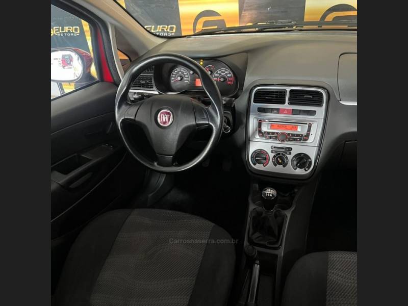 FIAT - PUNTO - 2011/2012 - Vermelha - R$ 35.900,00