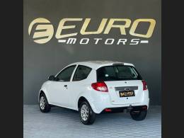 FORD - KA - 2011/2012 - Branca - R$ 25.900,00