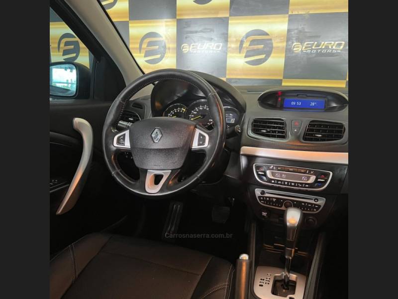 RENAULT - FLUENCE - 2012/2013 - Cinza - R$ 45.900,00