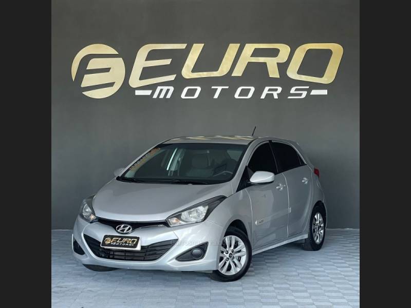HYUNDAI - HB20S - 2015/2015 - Prata - R$ 46.900,00