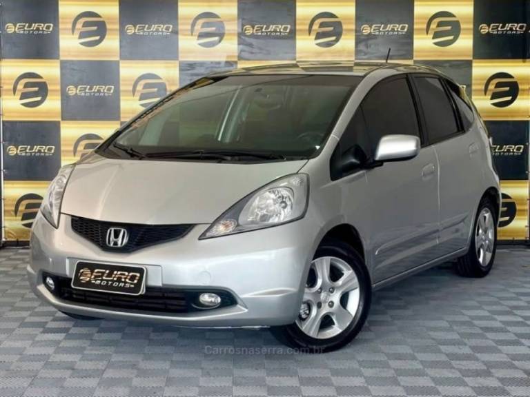 HONDA - FIT - 2008/2009 - Prata - R$ 41.900,00