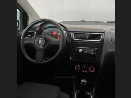 VOLKSWAGEN - FOX - 2013/2013 - Branca - R$ 42.900,00