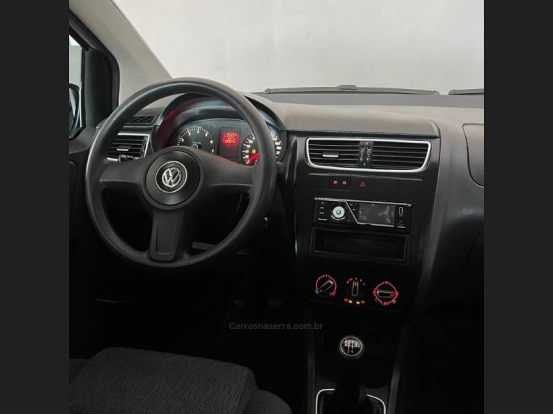 VOLKSWAGEN - FOX - 2013/2013 - Branca - R$ 42.900,00