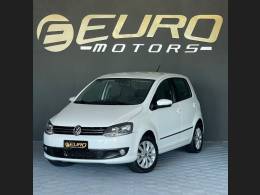 VOLKSWAGEN - FOX - 2010/2011 - Branca - R$ 38.900,00