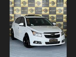 CHEVROLET - CRUZE - 2013/2014 - Branca - R$ 76.900,00