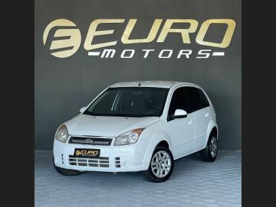 FORD - FIESTA - 2010/2010 - Branca - R$ 28.900,00