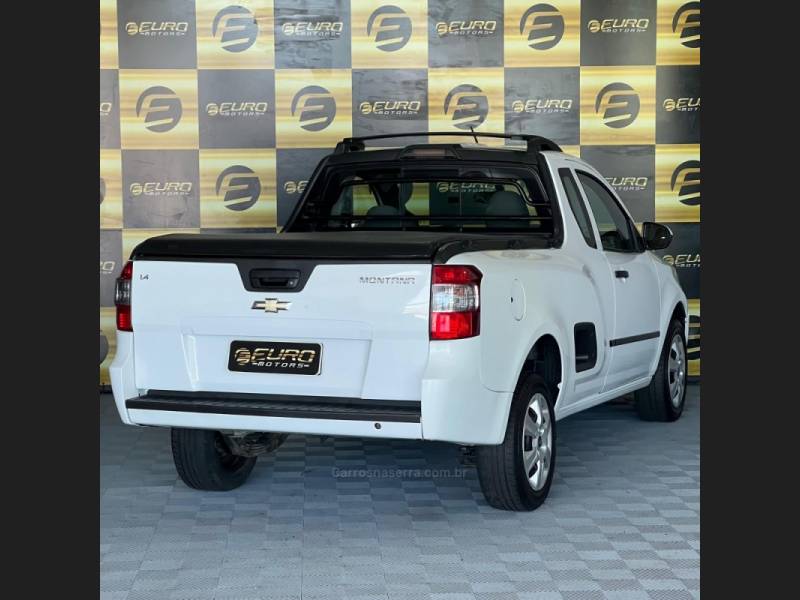 CHEVROLET - MONTANA - 2014/2014 - Branca - R$ 43.900,00