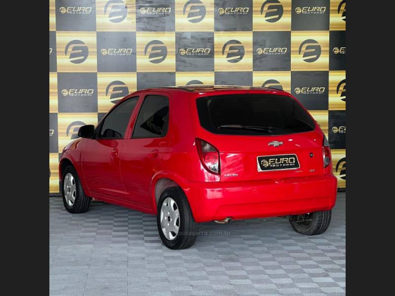 CHEVROLET - CELTA - 2013/2013 - Vermelha - R$ 31.900,00