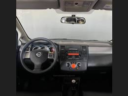 NISSAN - TIIDA - 2010/2011 - Prata - R$ 39.900,00