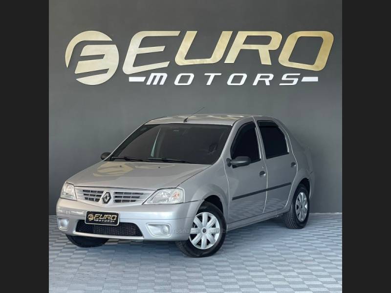 RENAULT - LOGAN - 2008/2009 - Prata - R$ 22.900,00