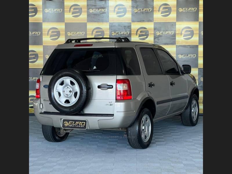 FORD - ECOSPORT - 2005/2005 - Bege - R$ 30.900,00