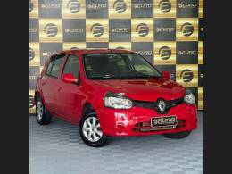 RENAULT - CLIO - 2015/2016 - Vermelha - R$ 33.900,00