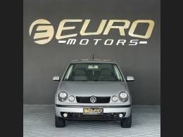 VOLKSWAGEN - POLO - 2002/2003 - Prata - R$ 32.900,00