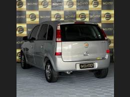 CHEVROLET - MERIVA - 2005/2005 - Dourada - R$ 29.900,00