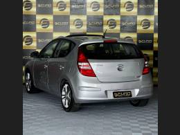 HYUNDAI - I30 - 2010/2010 - Branca - R$ 49.900,00