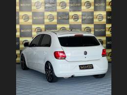 VOLKSWAGEN - GOL - 2015/2015 - Branca - R$ 39.900,00