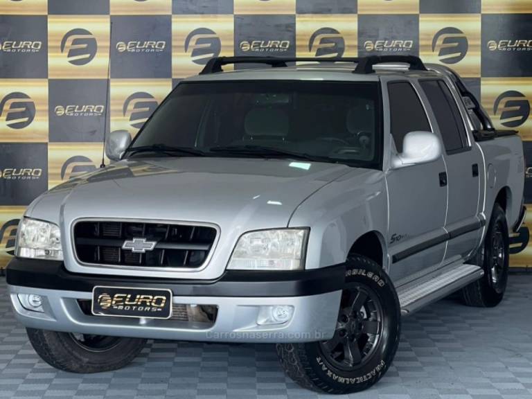 CHEVROLET - S10 - 2003/2004 - Prata - R$ 64.900,00