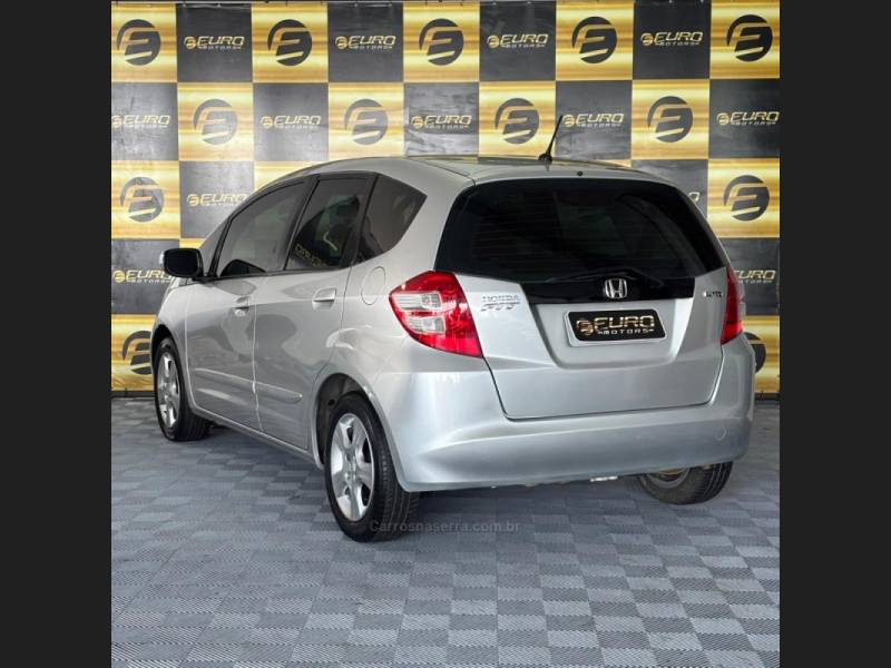 HONDA - FIT - 2009/2009 - Prata - R$ 41.900,00