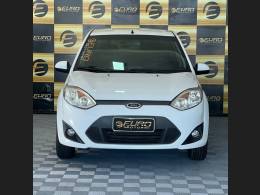 FORD - FIESTA - 2013/2013 - Branca - R$ 34.900,00