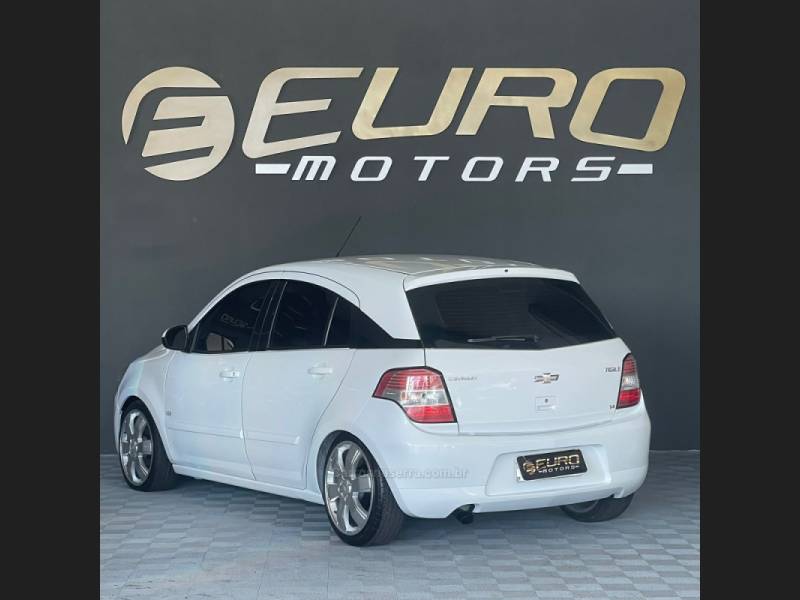 CHEVROLET - AGILE - 2012/2012 - Branca - R$ 39.900,00