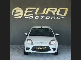 FORD - KA - 2011/2012 - Branca - R$ 25.900,00