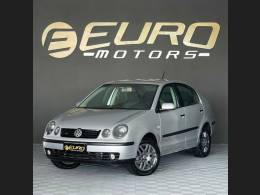VOLKSWAGEN - POLO - 2002/2003 - Prata - R$ 32.900,00